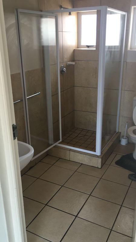 To Let 2 Bedroom Property for Rent in Grahamstown Central Eastern Cape